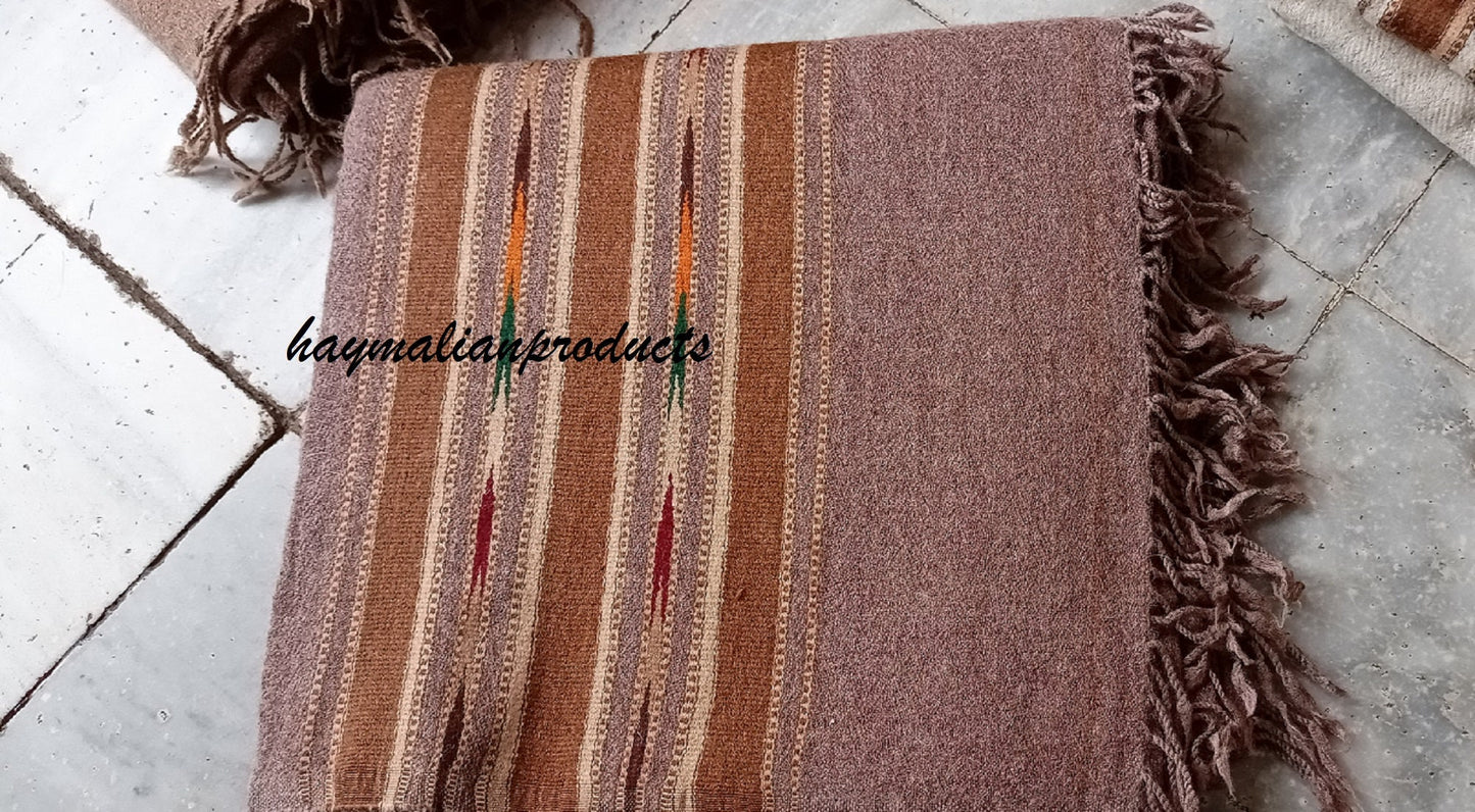 Afghan Wool Blanket Shawl: Traditional Winter Patu