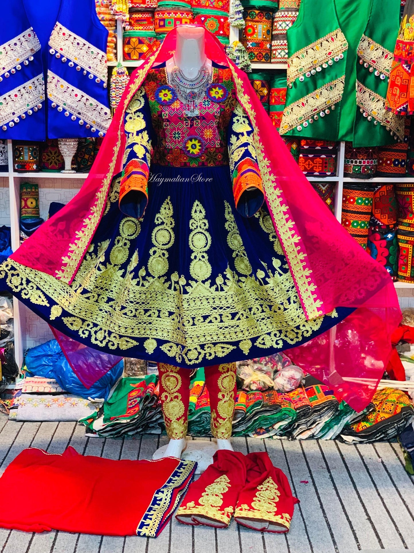 Embroidered Afghan Kuchi Dress: 3-Piece Charma Dozi Work Outfit