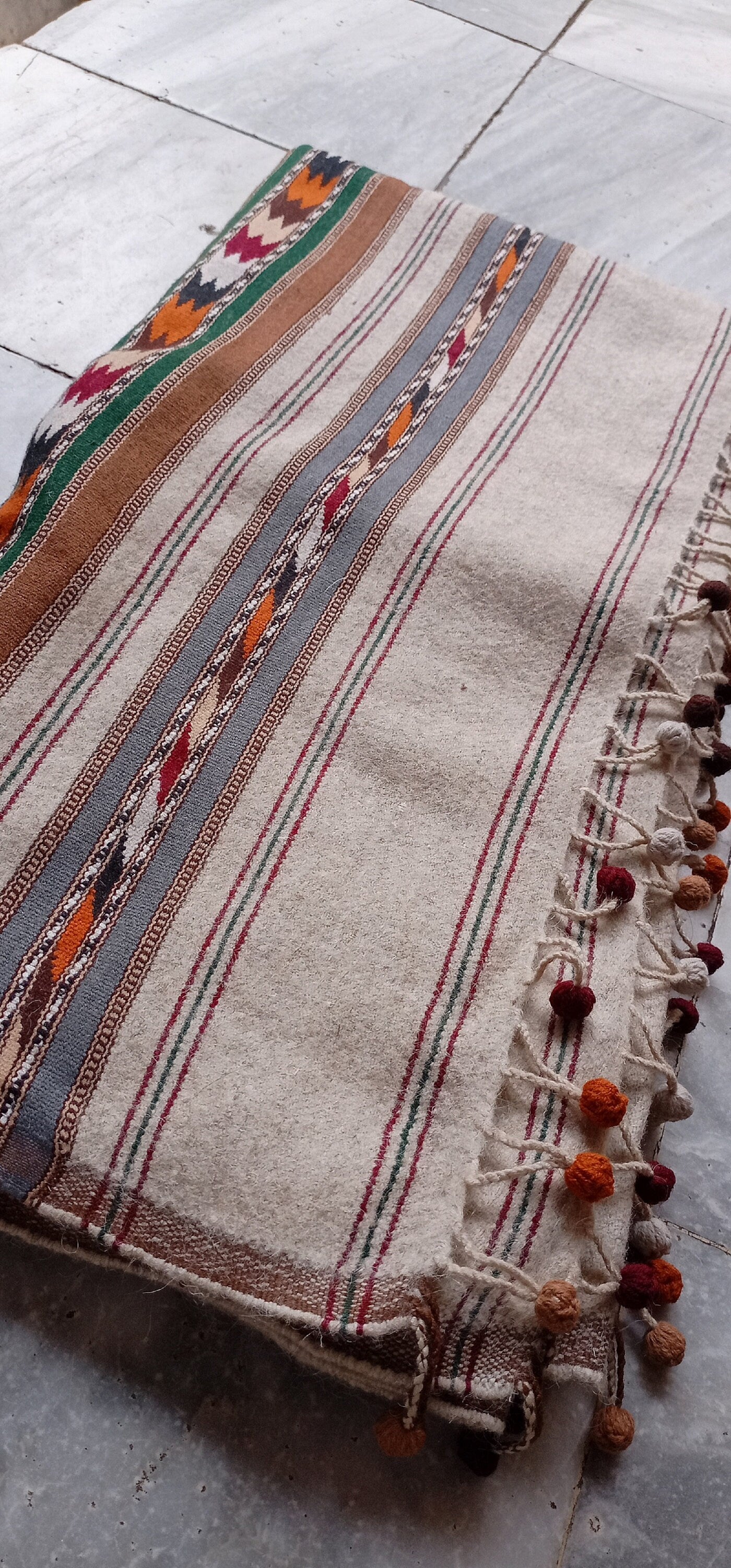 Primum Quality Afghan Patu Pure lamb Wool Winter Blanket - Shawl hand made from Swat