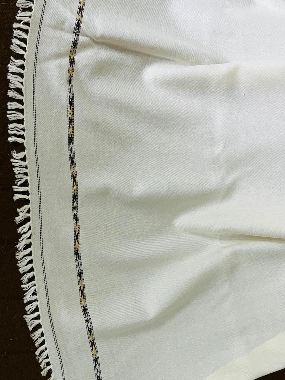 Afghan Wool Patu Blanket: Lightweight Winter Shawl, Traditional Design