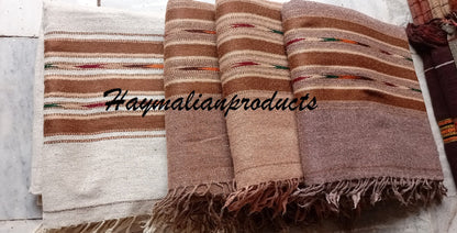 Afghan Wool Blanket Shawl: Traditional Winter Patu